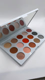 BARBIE  EYESHADOW PALETTE.